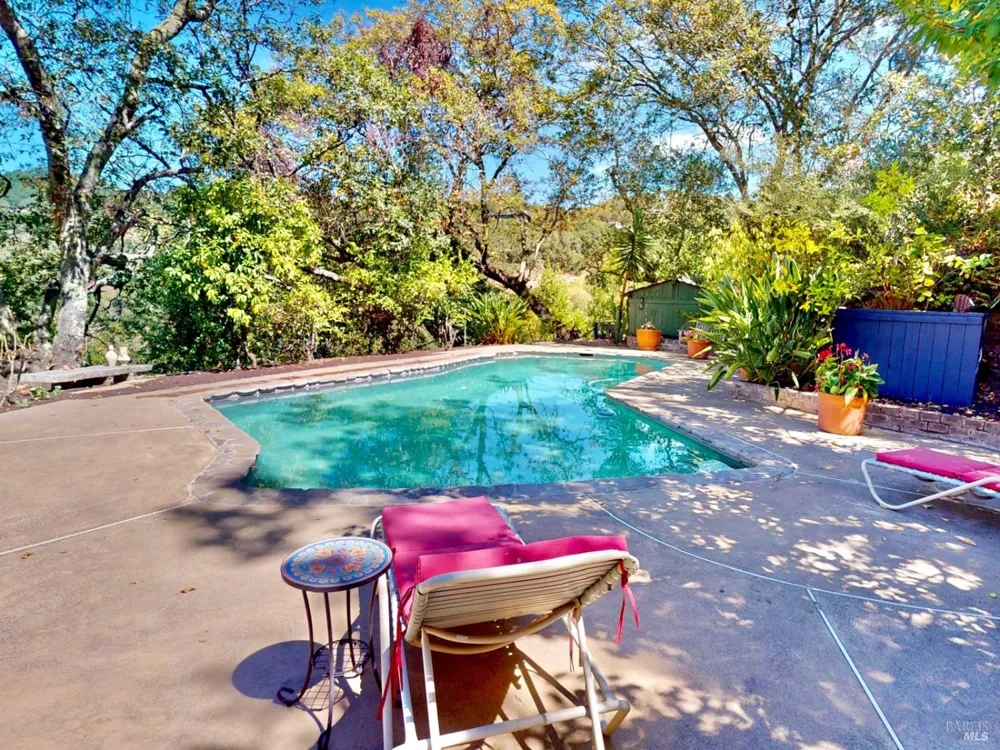1543 Ridge Road Sonoma, CA 95476