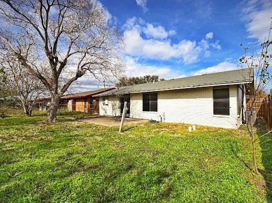 1821 Roslyn Street Corpus Christi, TX 78416