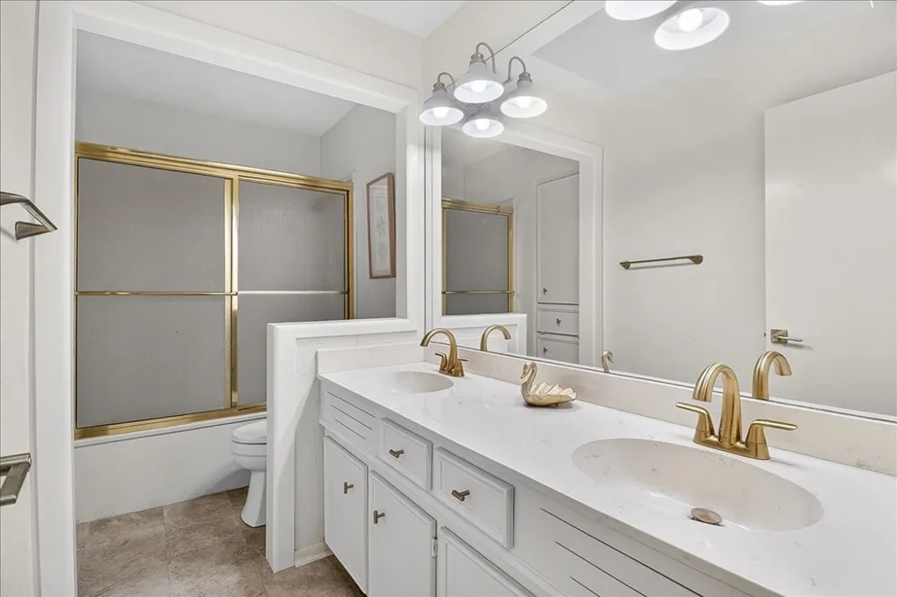 5422 Whitemarsh Drive Corpus Christi, TX 78413