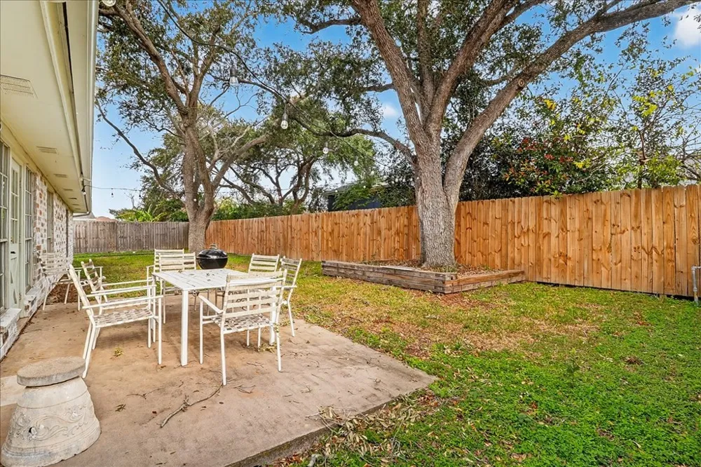 5422 Whitemarsh Drive Corpus Christi, TX 78413