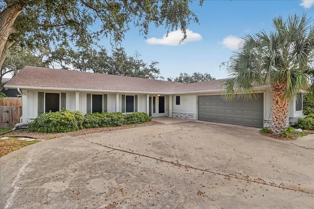 5422 Whitemarsh Drive Corpus Christi, TX 78413