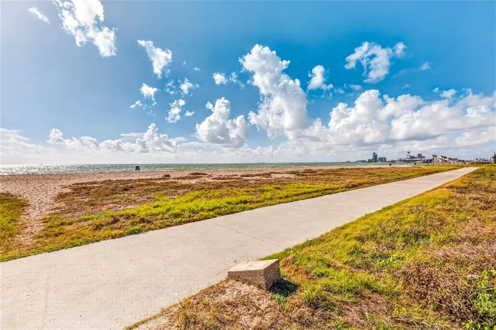 3938 Surfside Boulevard #3122 Corpus Christi, TX 78402