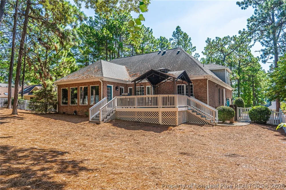 725 Lake Forest Drive E Pinehurst, NC 28374