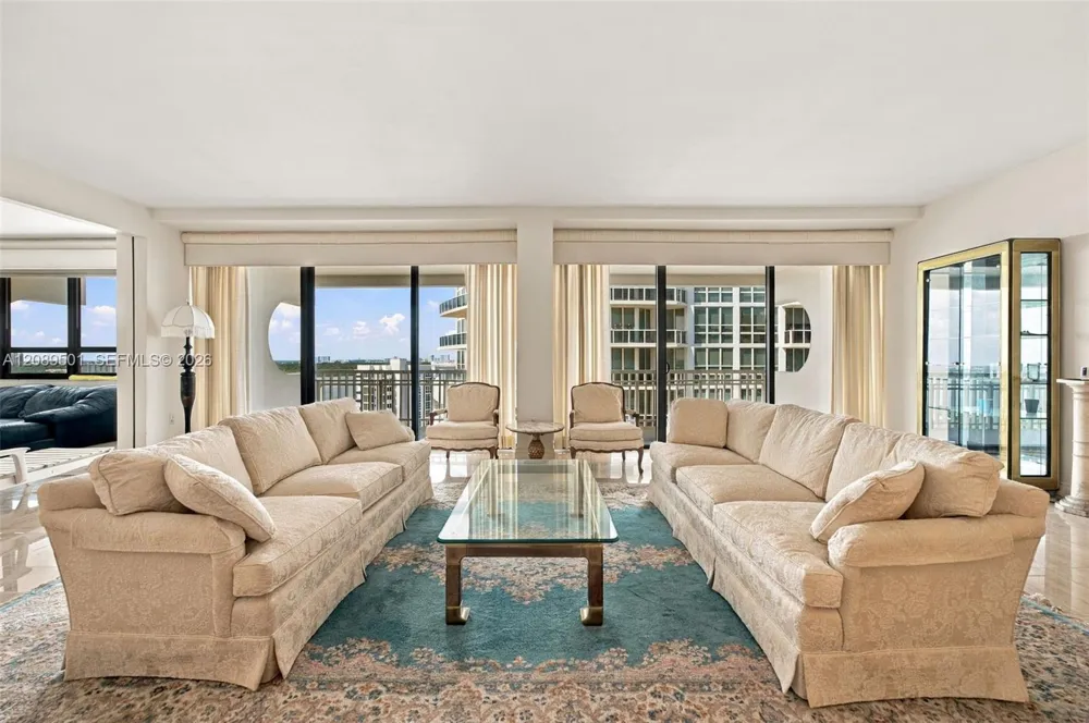 10205 Collins Ave #1704 Bal Harbour, FL 33154