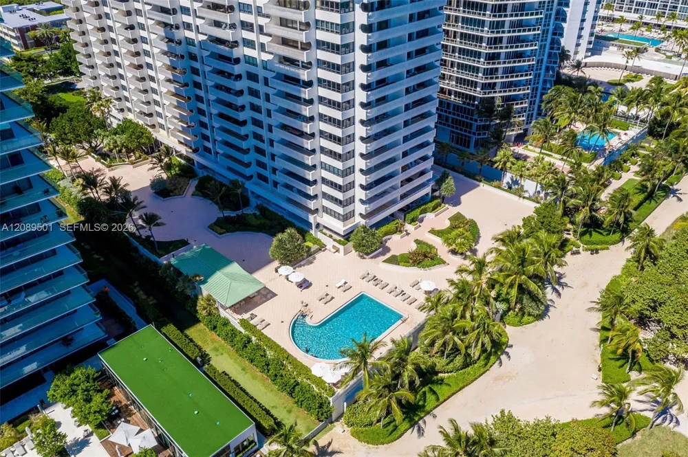 10205 Collins Ave #1704 Bal Harbour, FL 33154