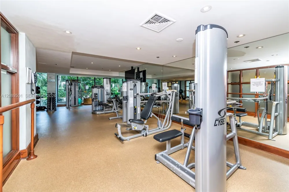 10205 Collins Ave #1704 Bal Harbour, FL 33154