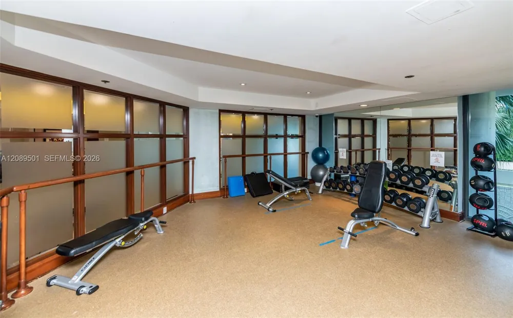 10205 Collins Ave #1704 Bal Harbour, FL 33154