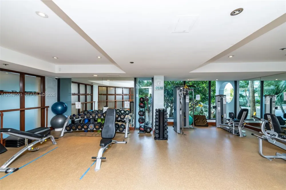10205 Collins Ave #1704 Bal Harbour, FL 33154