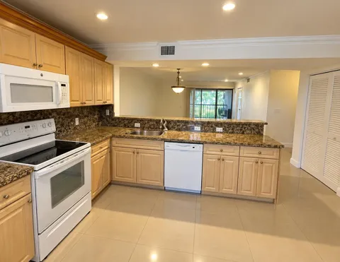 1400 NW 45TH STREET #B7