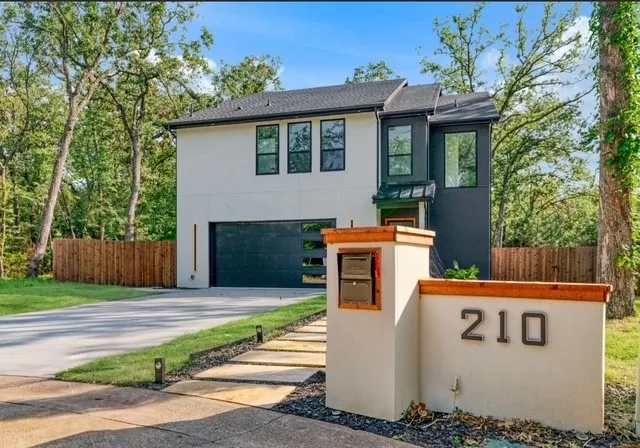 210 CHATEAU PLACE Paris, TX 75460