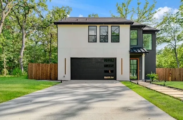 210 CHATEAU PLACE Paris, TX 75460