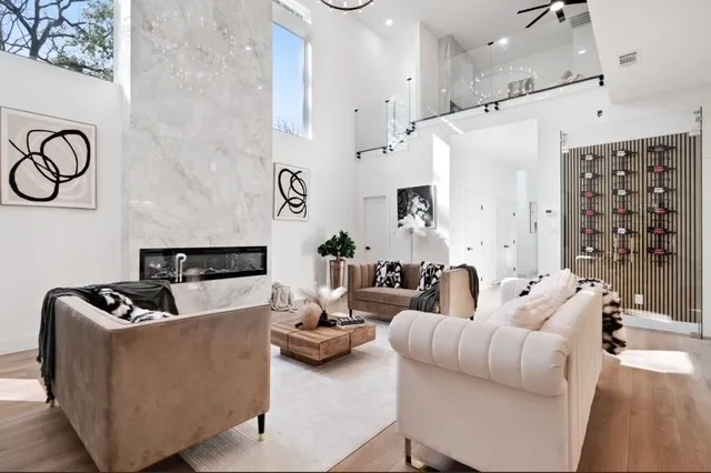 210 CHATEAU PLACE Paris, TX 75460