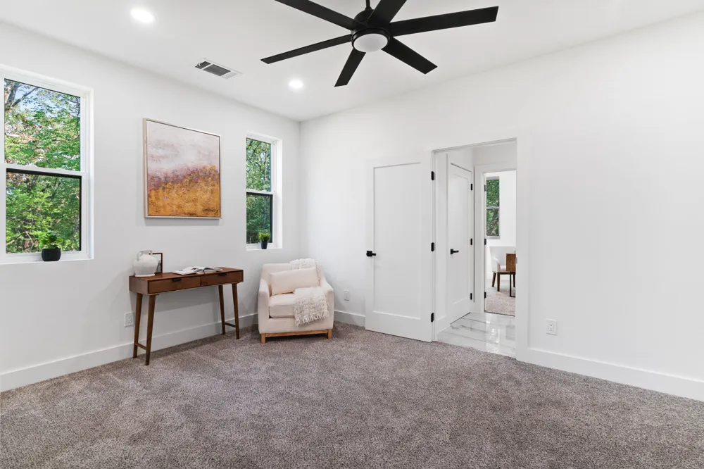 210 CHATEAU PLACE Paris, TX 75460