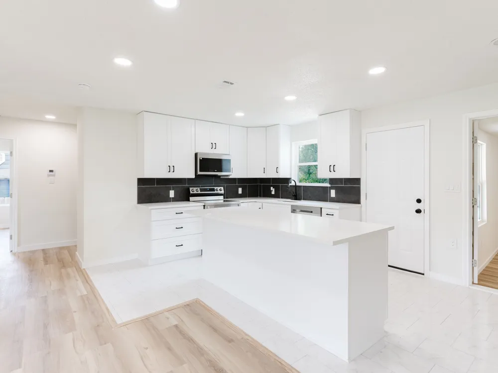 2352 Talco Drive Dallas, TX 75241