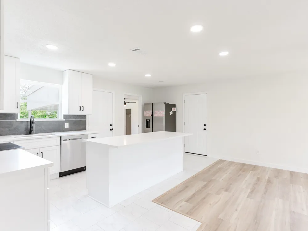 2352 Talco Drive Dallas, TX 75241