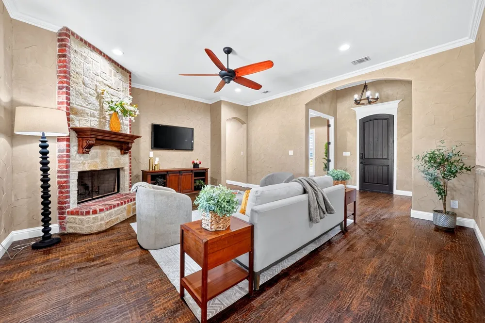 2214 Buck Court Caddo Mills, TX 75135