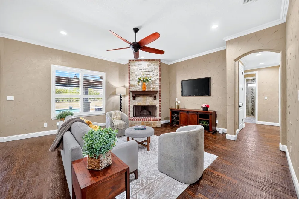 2214 Buck Court Caddo Mills, TX 75135