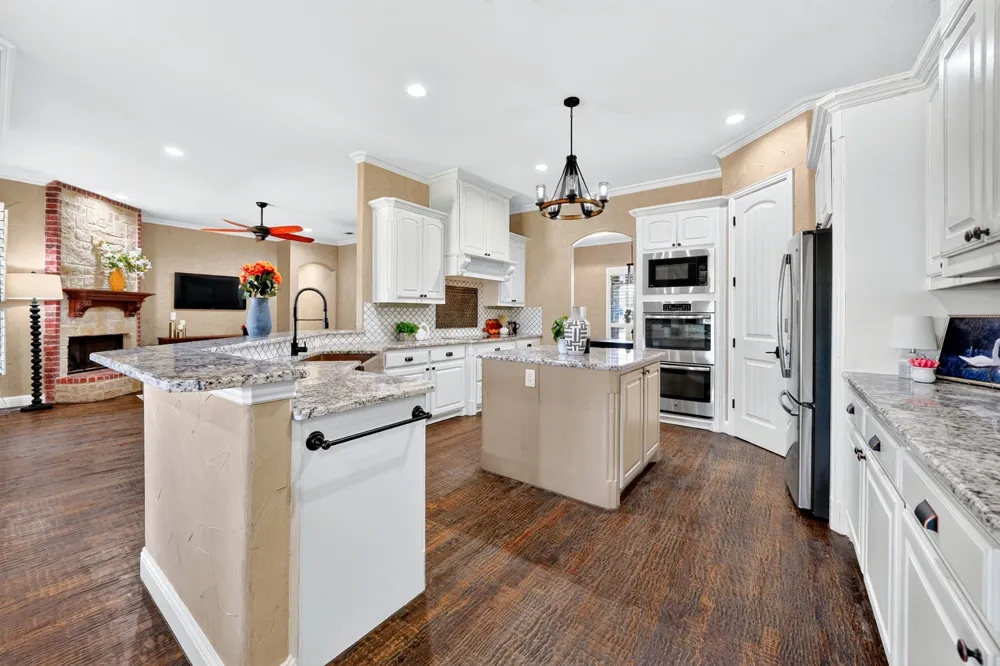 2214 Buck Court Caddo Mills, TX 75135