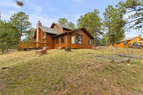 1053 Yellow Pine Drive