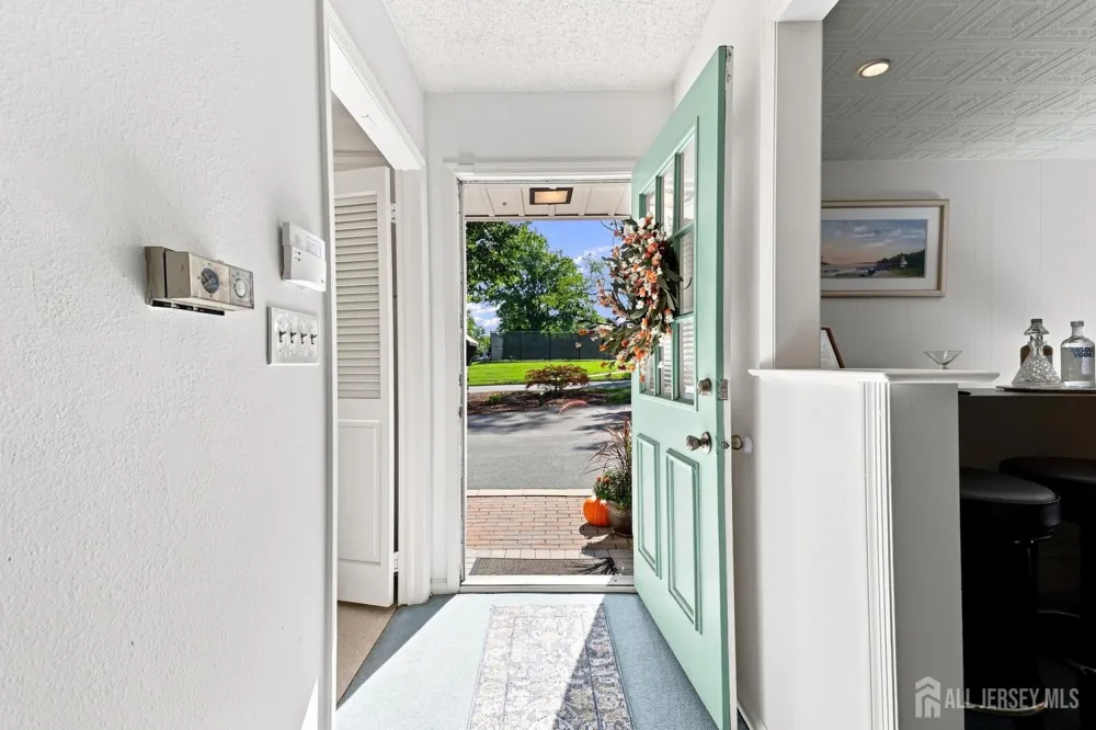 321-A SE Sharon Way SE Monroe, NJ 08831