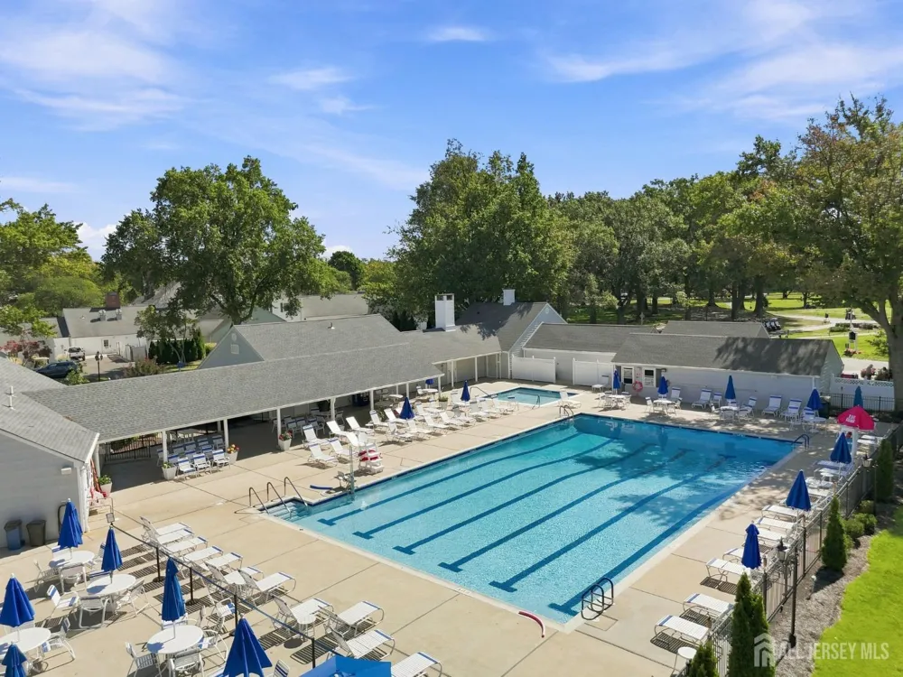 321-A SE Sharon Way SE Monroe, NJ 08831