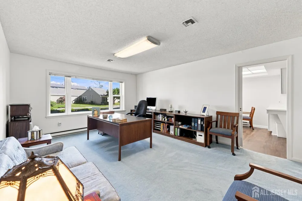321-A SE Sharon Way SE Monroe, NJ 08831