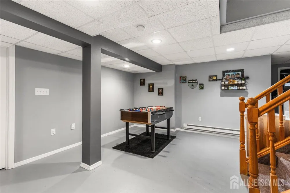 67 Winding Brook Drive Old Bridge, NJ 07747