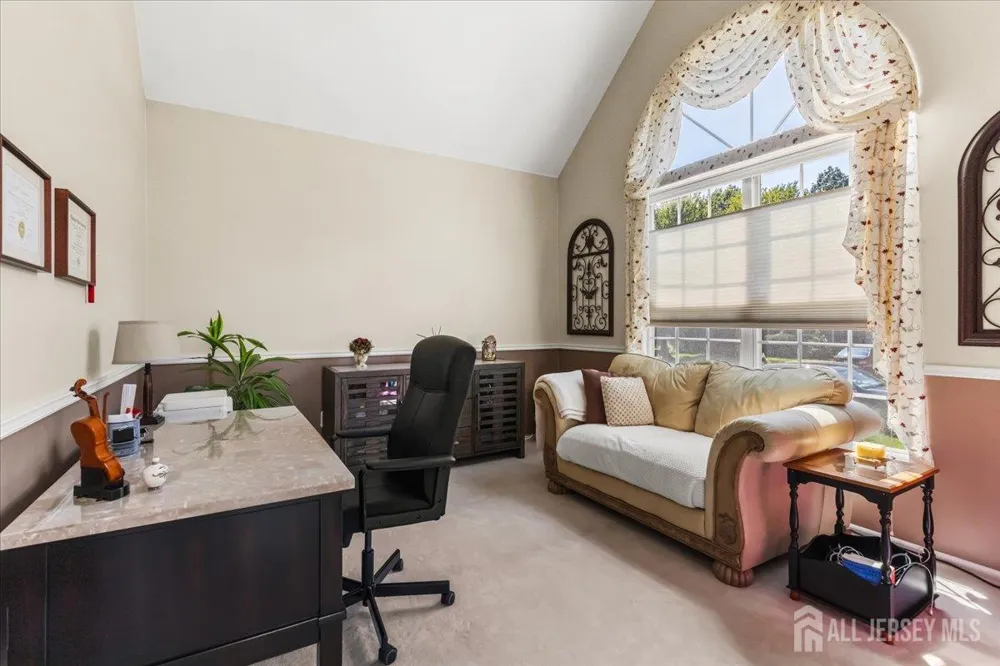 67 Winding Brook Drive Old Bridge, NJ 07747