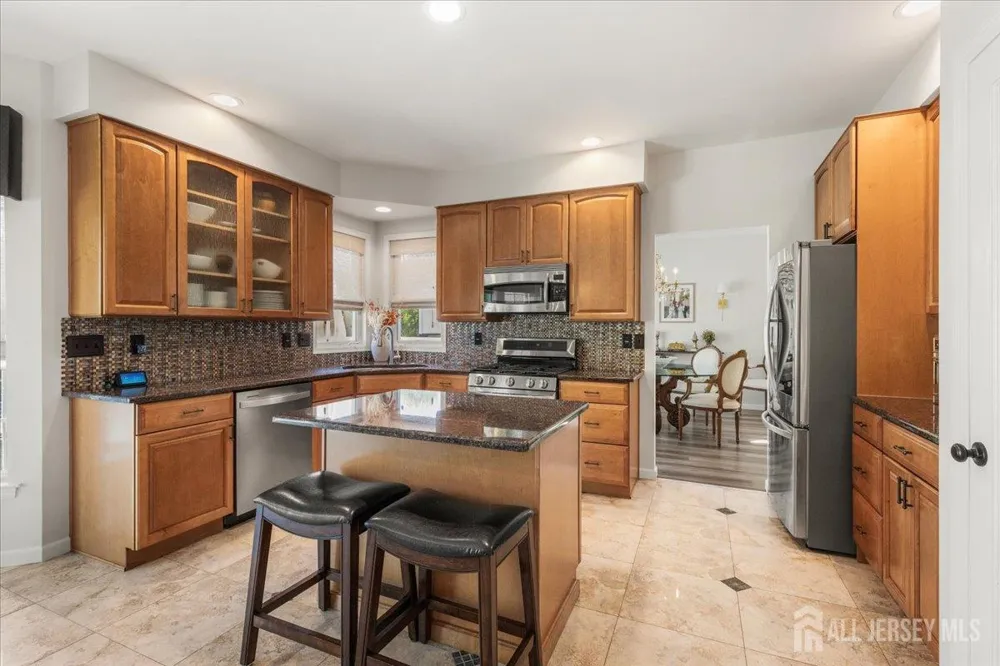 67 Winding Brook Drive Old Bridge, NJ 07747