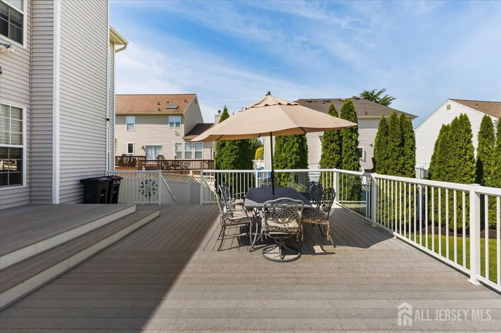 67 Winding Brook Drive Old Bridge, NJ 07747