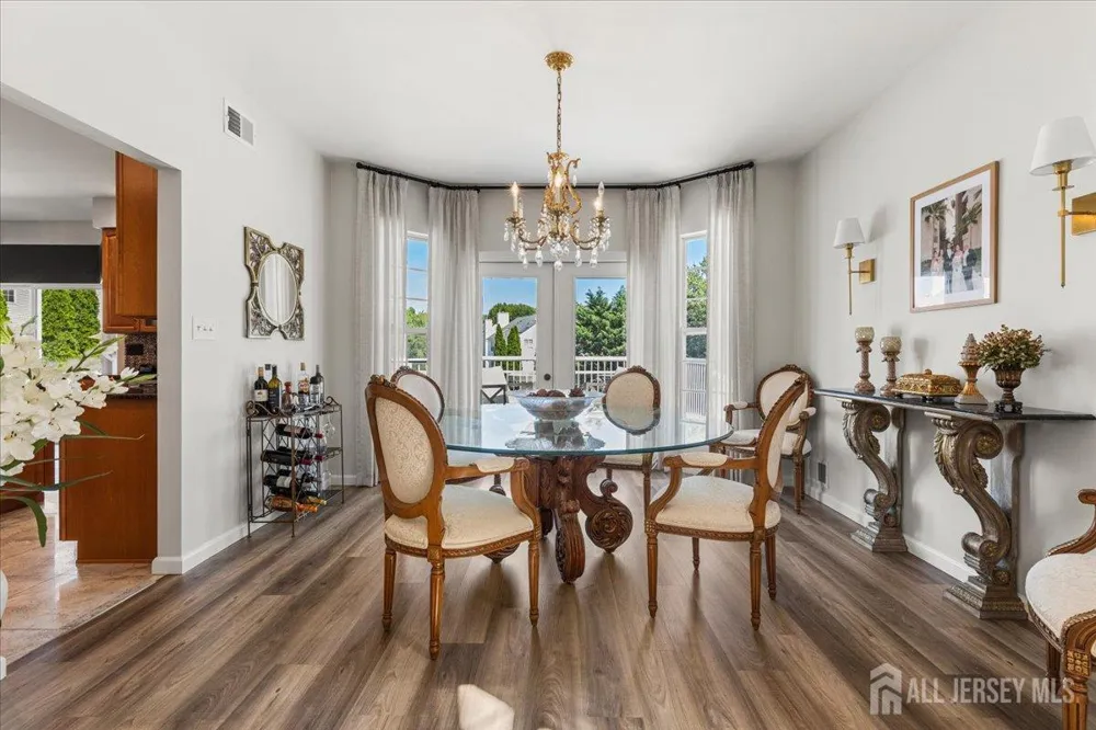 67 Winding Brook Drive Old Bridge, NJ 07747