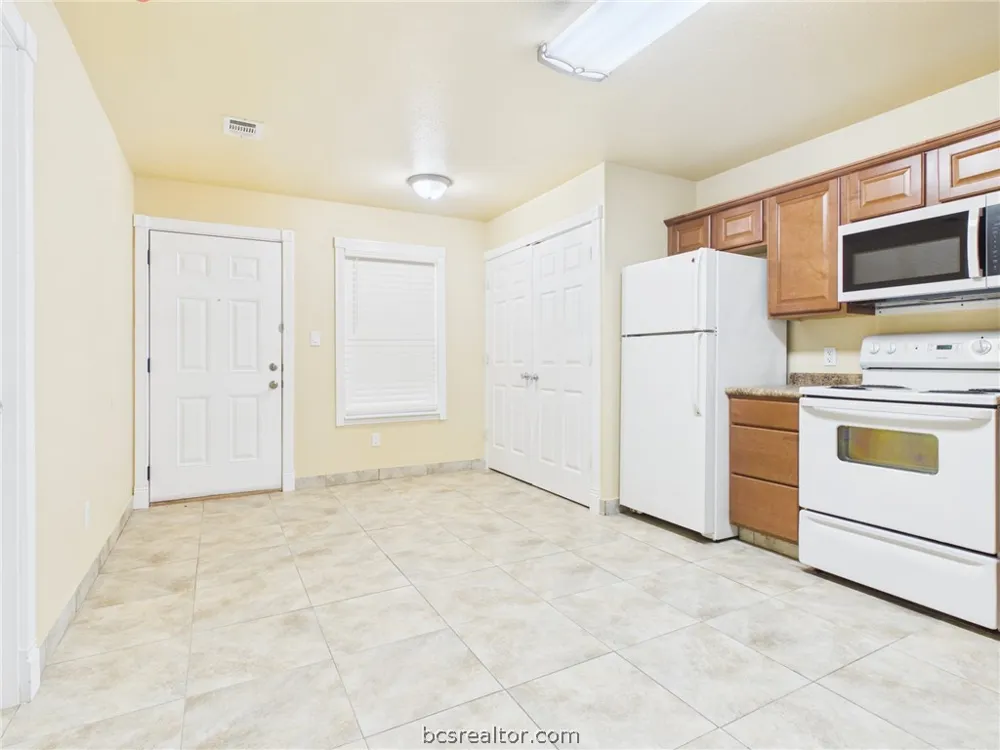 2007 Monito Way #A Bryan, TX 77807