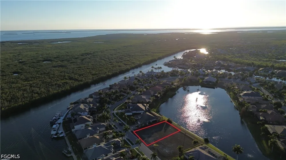 Harbour Circle Cape Coral, FL 33914