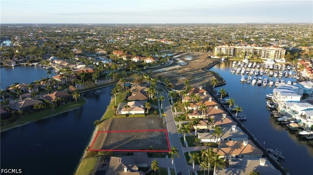 Harbour Circle Cape Coral, FL 33914