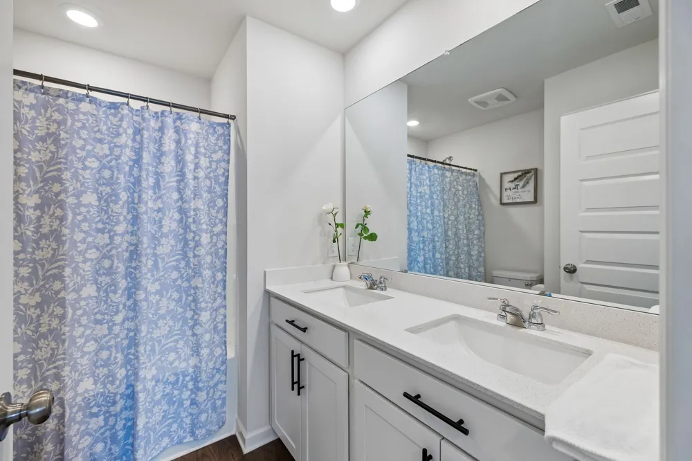 2410 Williams Ridge Dr Columbia, TN 38401