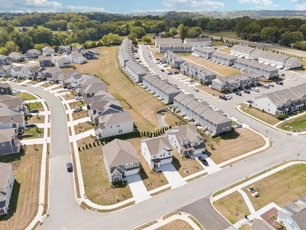 2410 Williams Ridge Dr Columbia, TN 38401