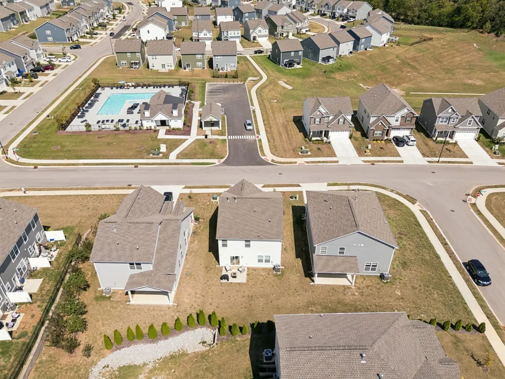 2410 Williams Ridge Dr Columbia, TN 38401