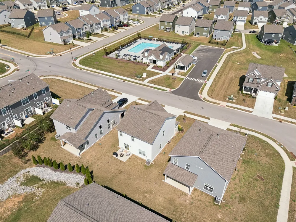 2410 Williams Ridge Dr Columbia, TN 38401