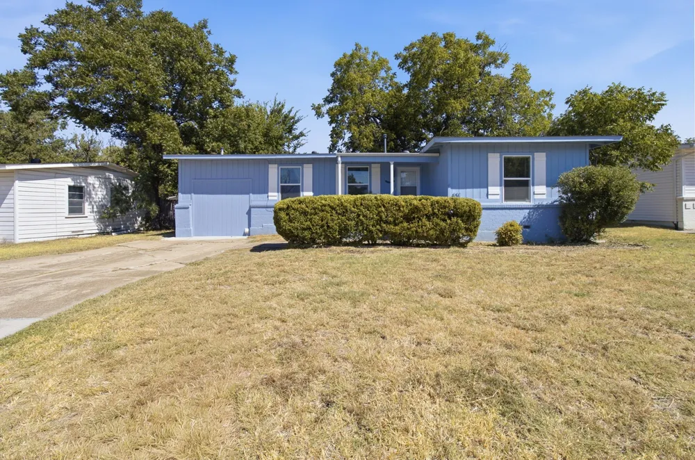 801 Connally Terrace Arlington, TX 76010