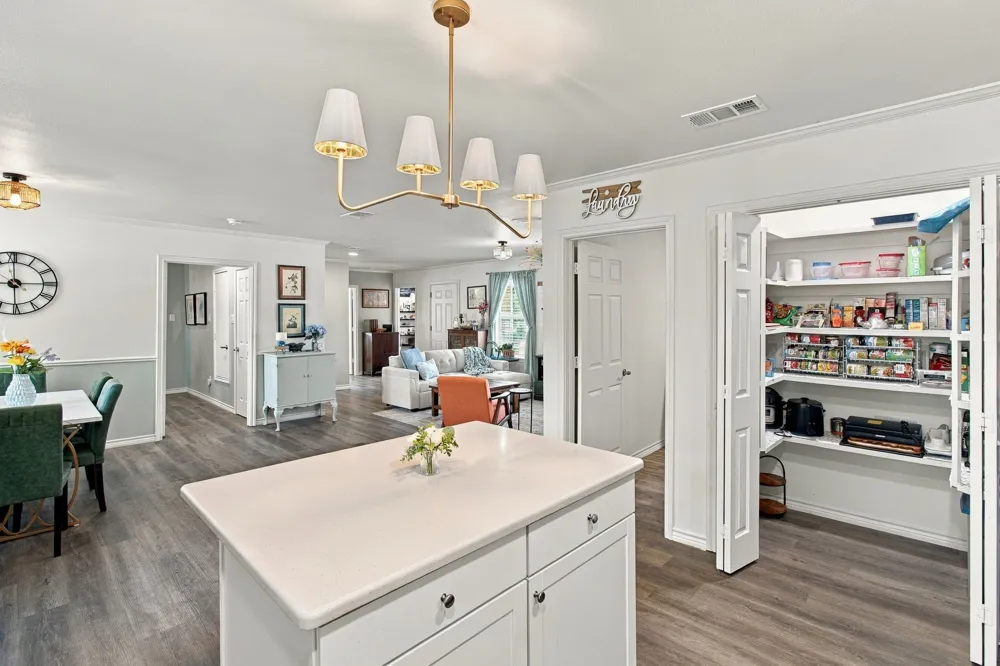 801 Connally Terrace Arlington, TX 76010