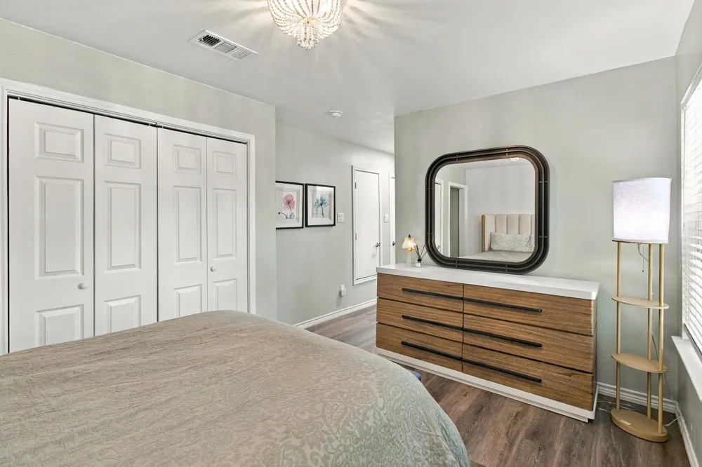 801 Connally Terrace Arlington, TX 76010