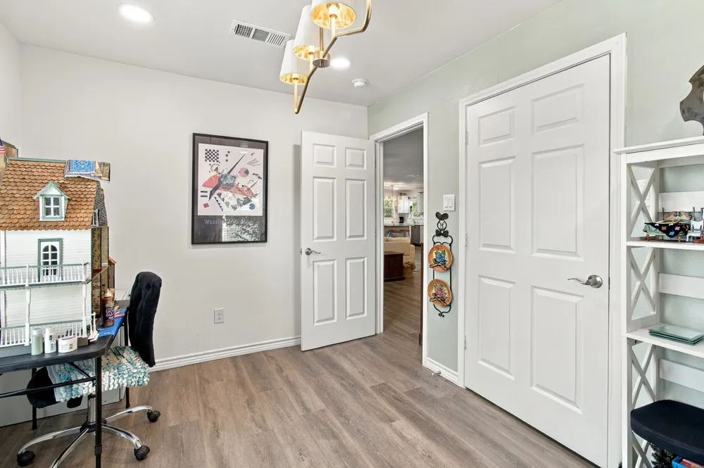 801 Connally Terrace Arlington, TX 76010