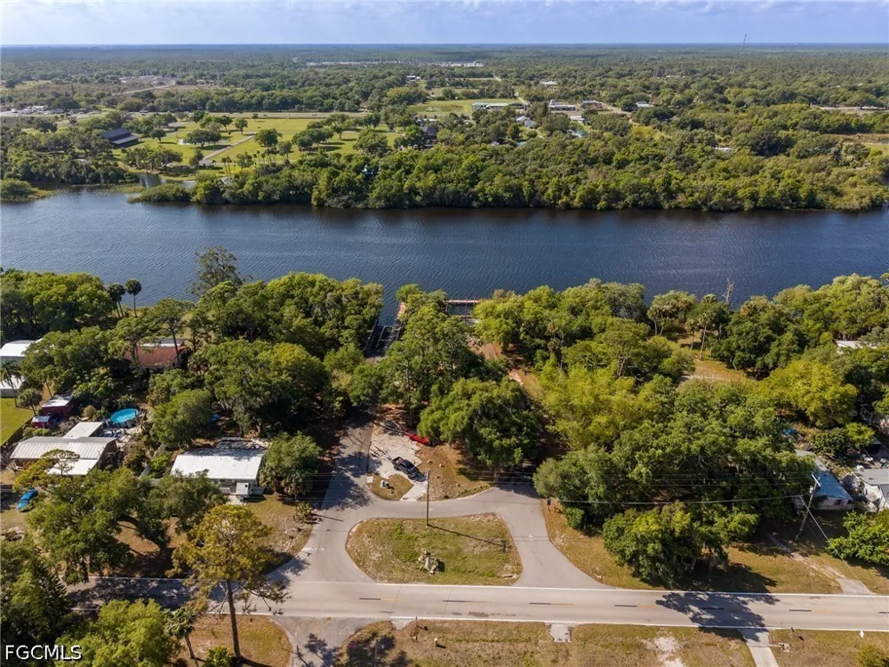 River Road Alva, FL 33920