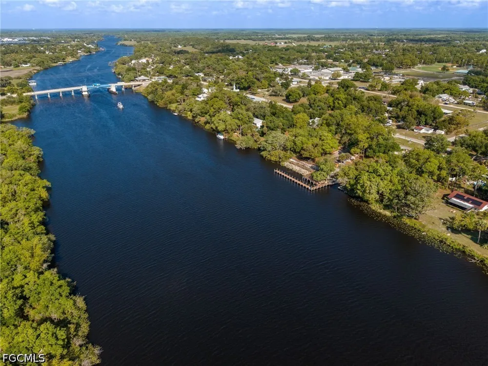 River Road Alva, FL 33920