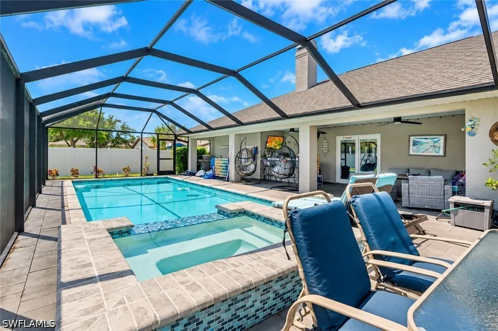 SE 8th Avenue Cape Coral, FL 33990