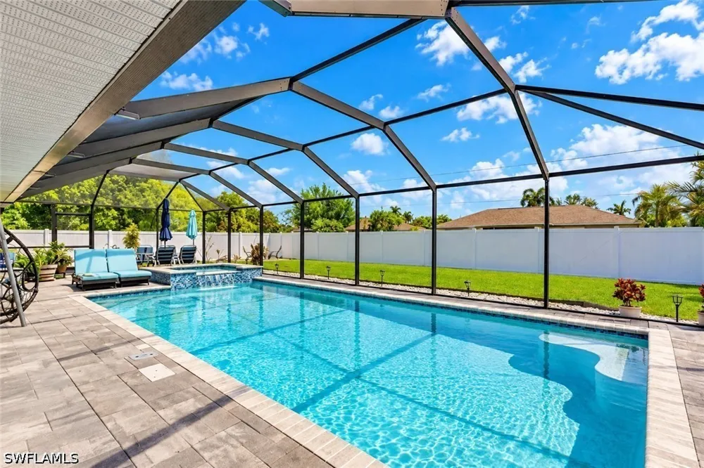SE 8th Avenue Cape Coral, FL 33990