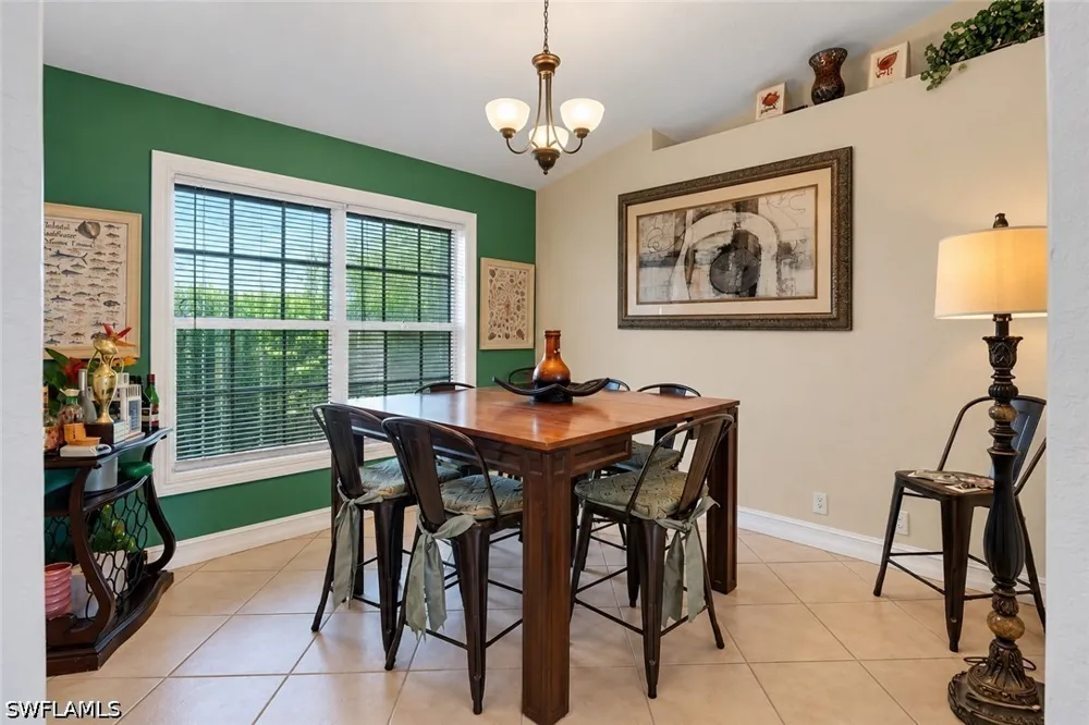 SE 8th Avenue Cape Coral, FL 33990