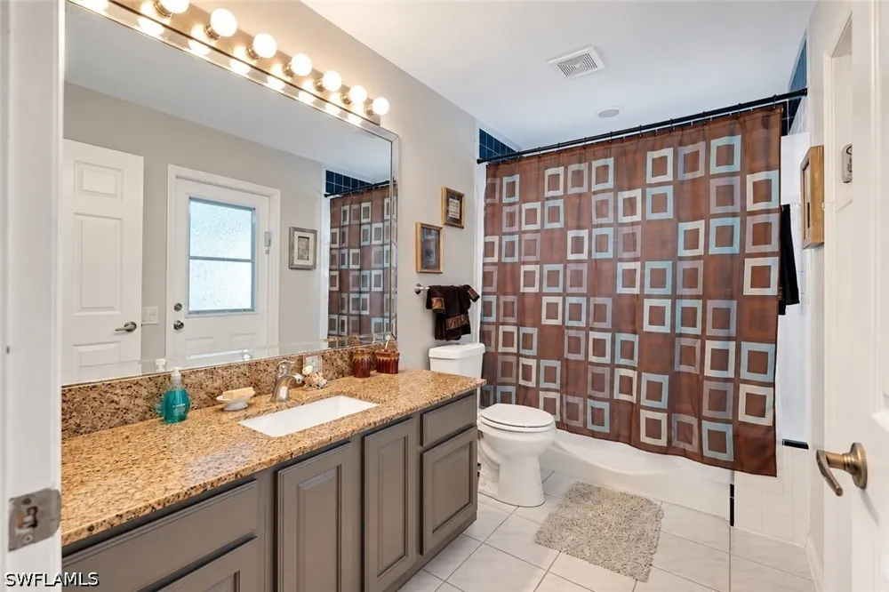SE 8th Avenue Cape Coral, FL 33990