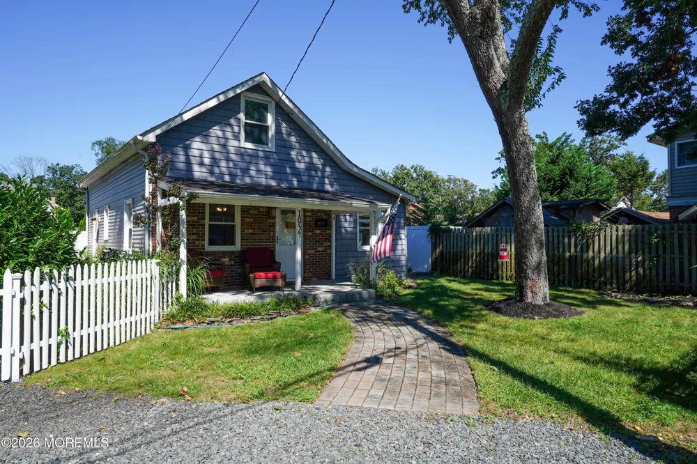 1034 3rd Avenue Wall, NJ 07719