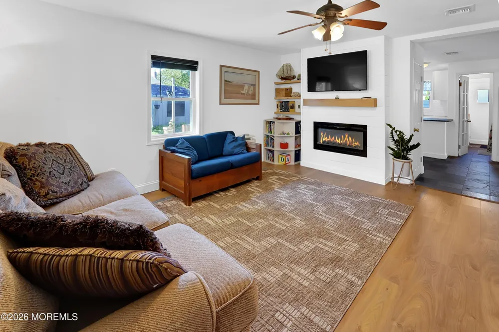 1034 3rd Avenue Wall, NJ 07719